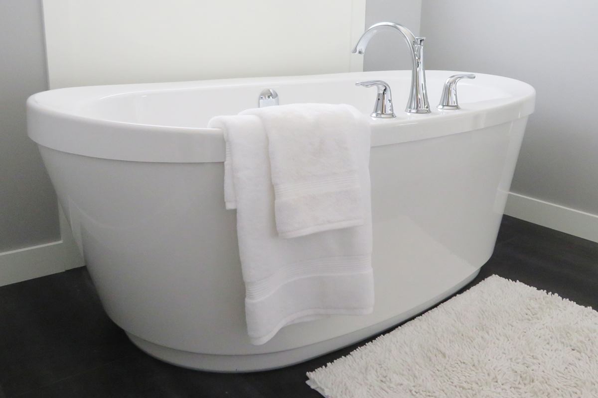 Large white bath